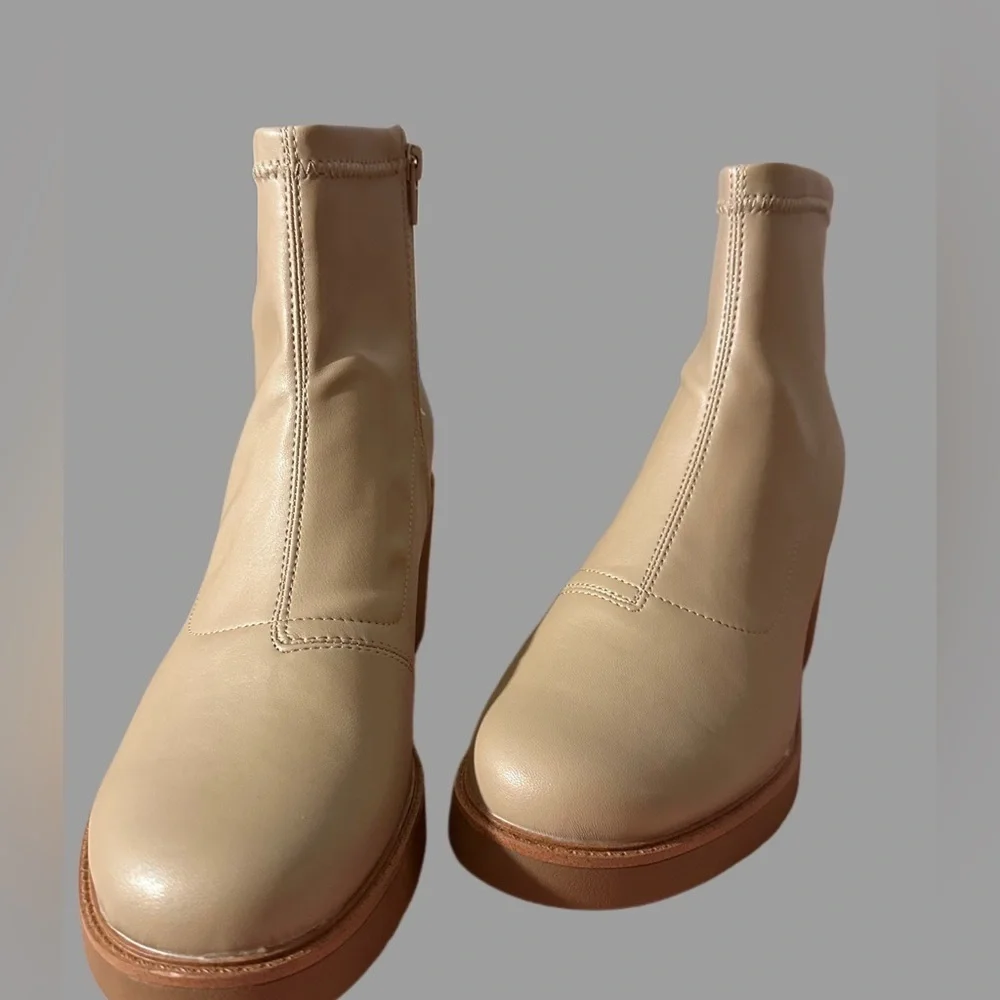 Life Stride details **new